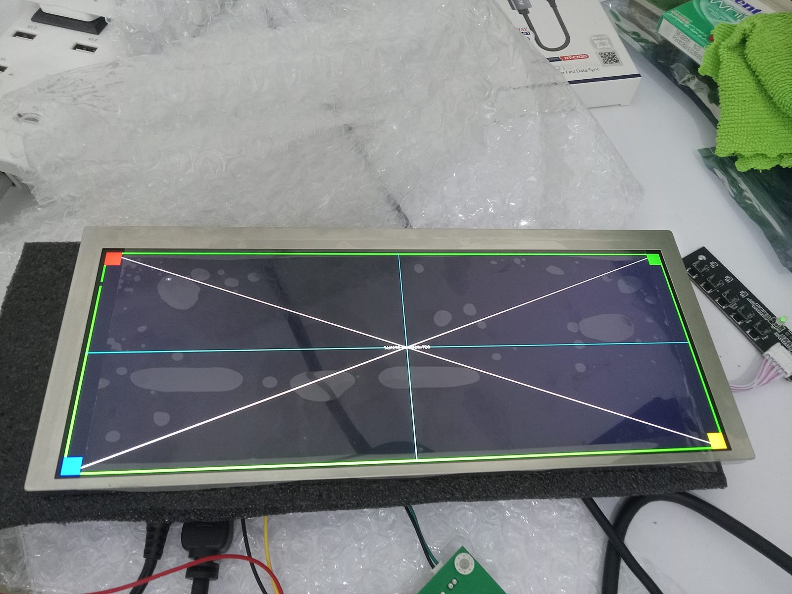Embedded touchscreen geometry and calibration test